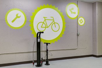 5720 Fishers Lane 2 Beds Apartment for Rent Photo Gallery 1